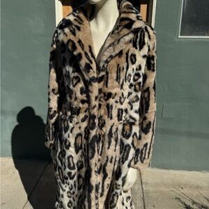 Elie Tahari leopard fur coat Jacket size Large withbpickets hook eye closure NWT